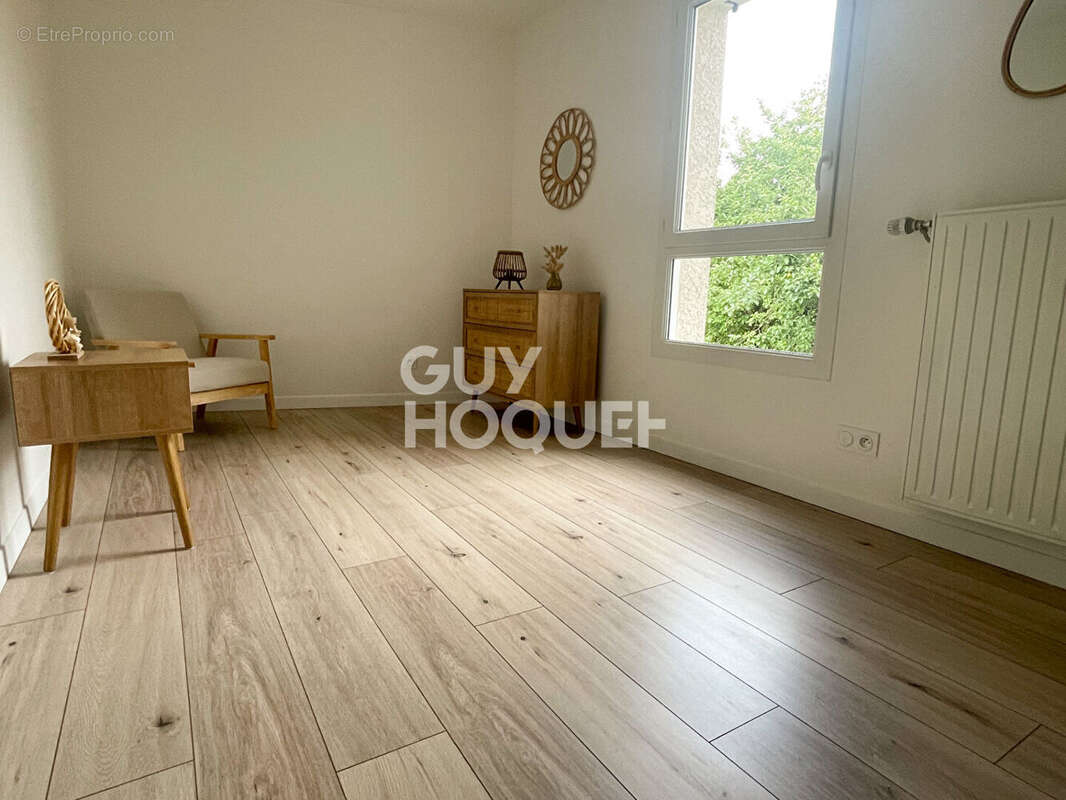 Appartement à LUZINAY