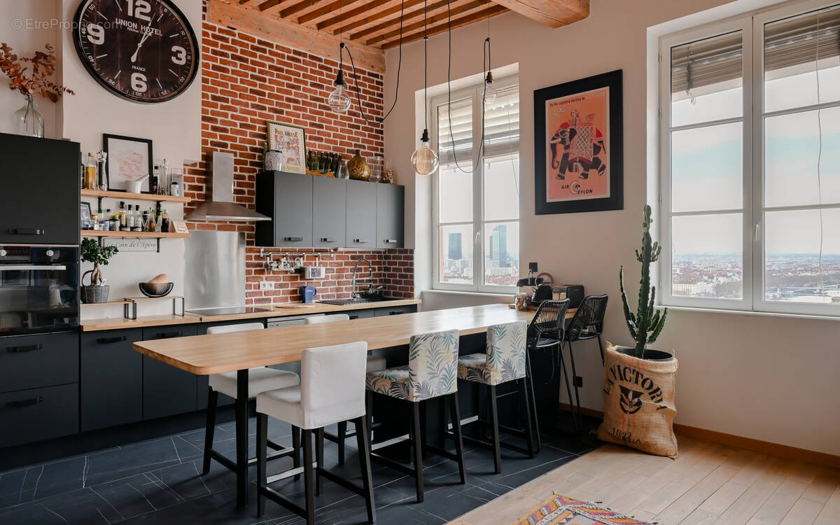 Appartement à LYON-4E