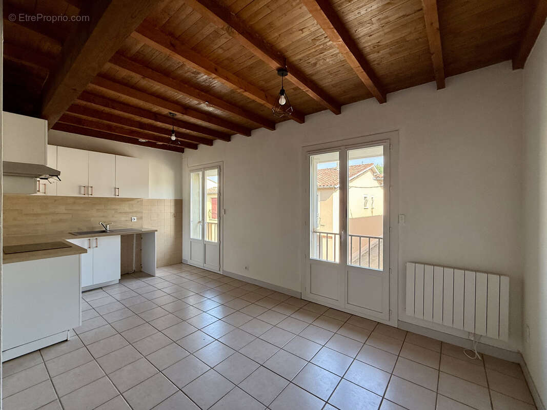 Appartement à LEVIGNAC