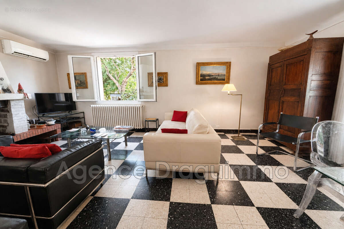 Maison 140 m² à Draguignan  - photo 6