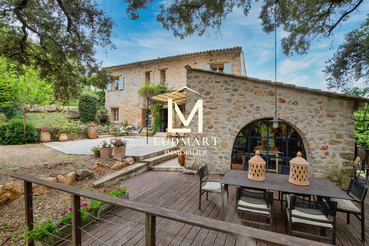 Maison à LORGUES