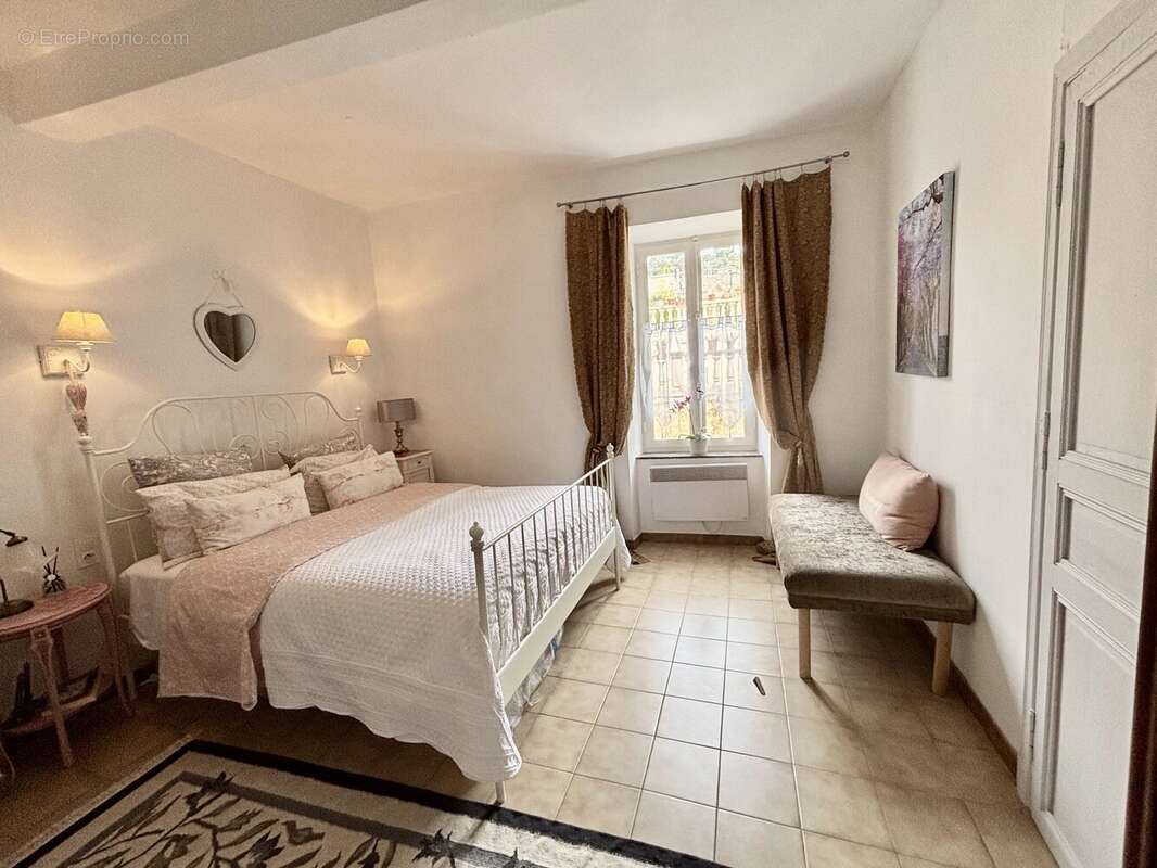 Maison à CAUNES-MINERVOIS