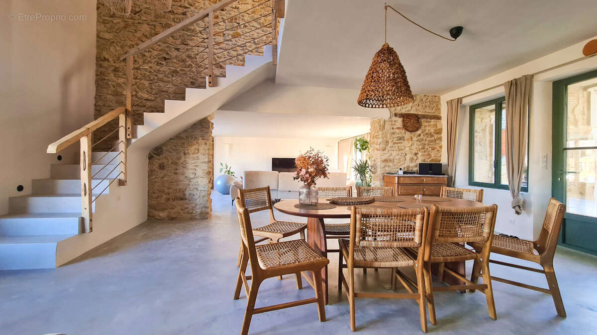 Maison à UZES