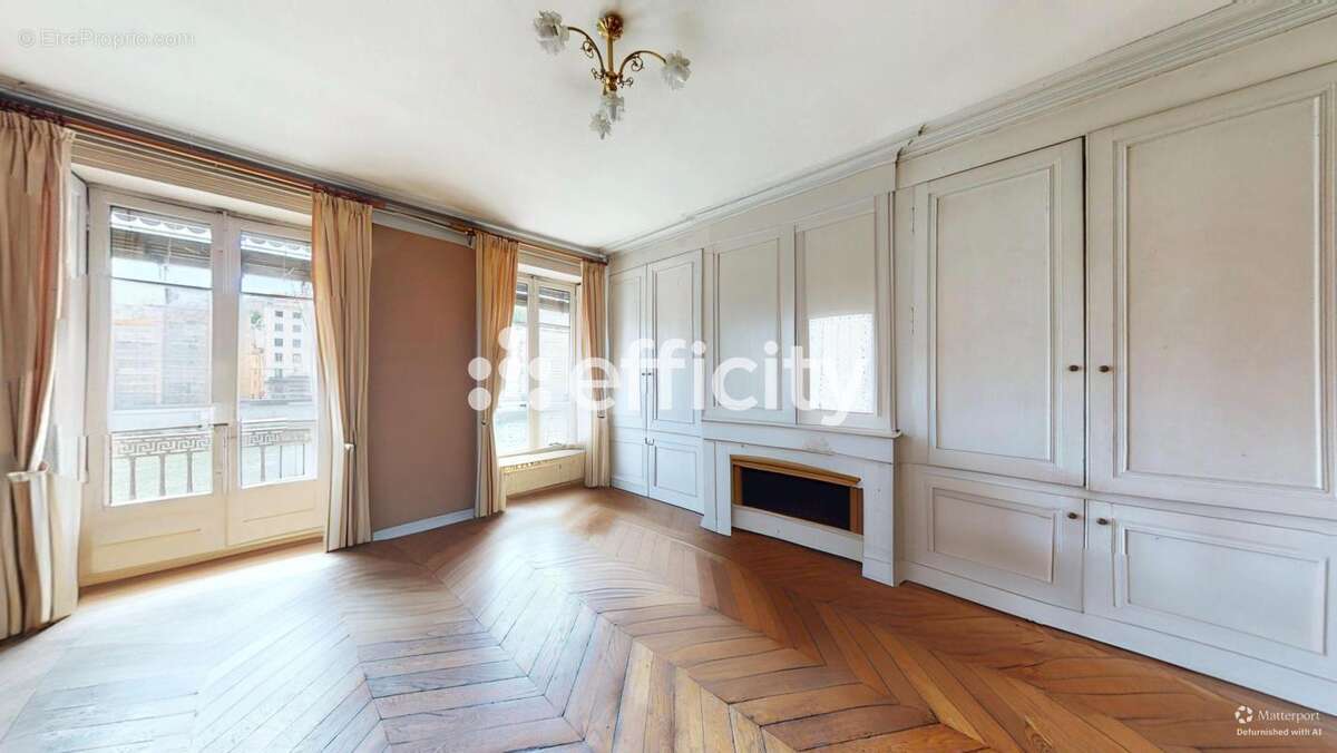 Appartement à LYON-1E