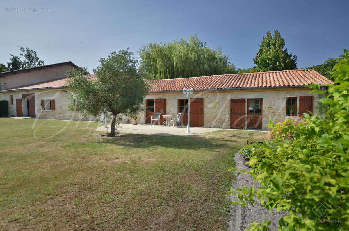 Maison à GAILLAN-EN-MEDOC