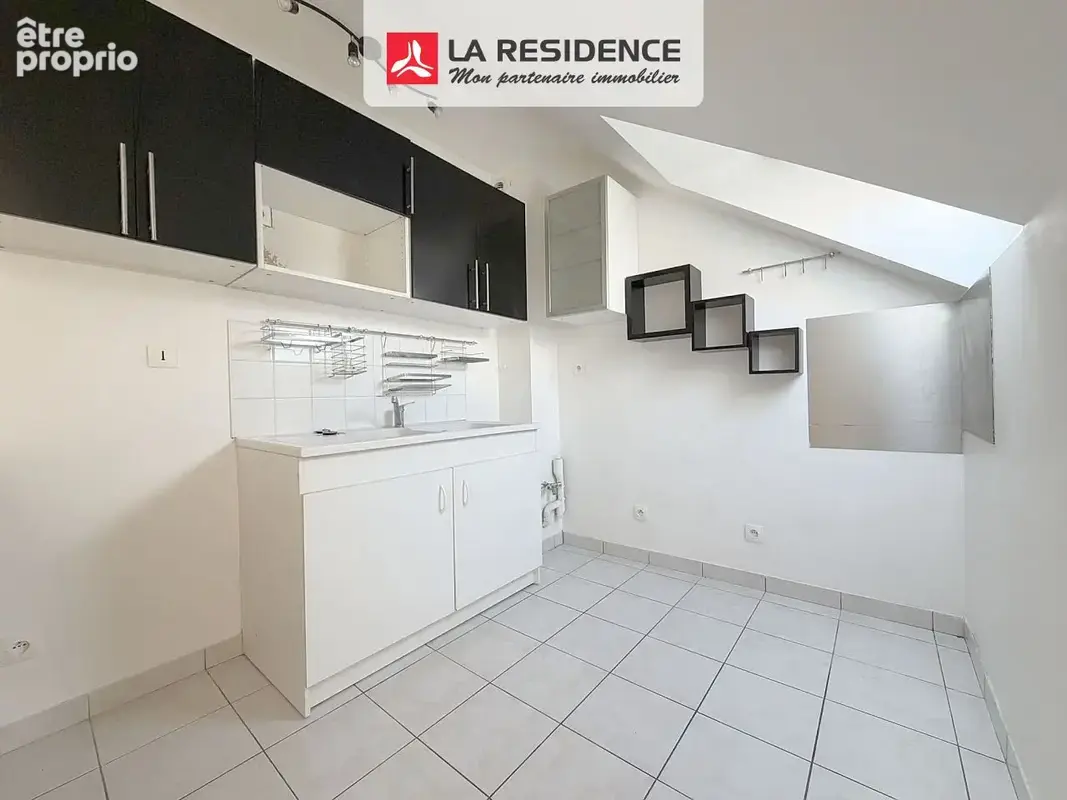 Appartement 2 pièces 47 m² à vendre à Bonnieres-Sur-Seine (78270) - photo 2
