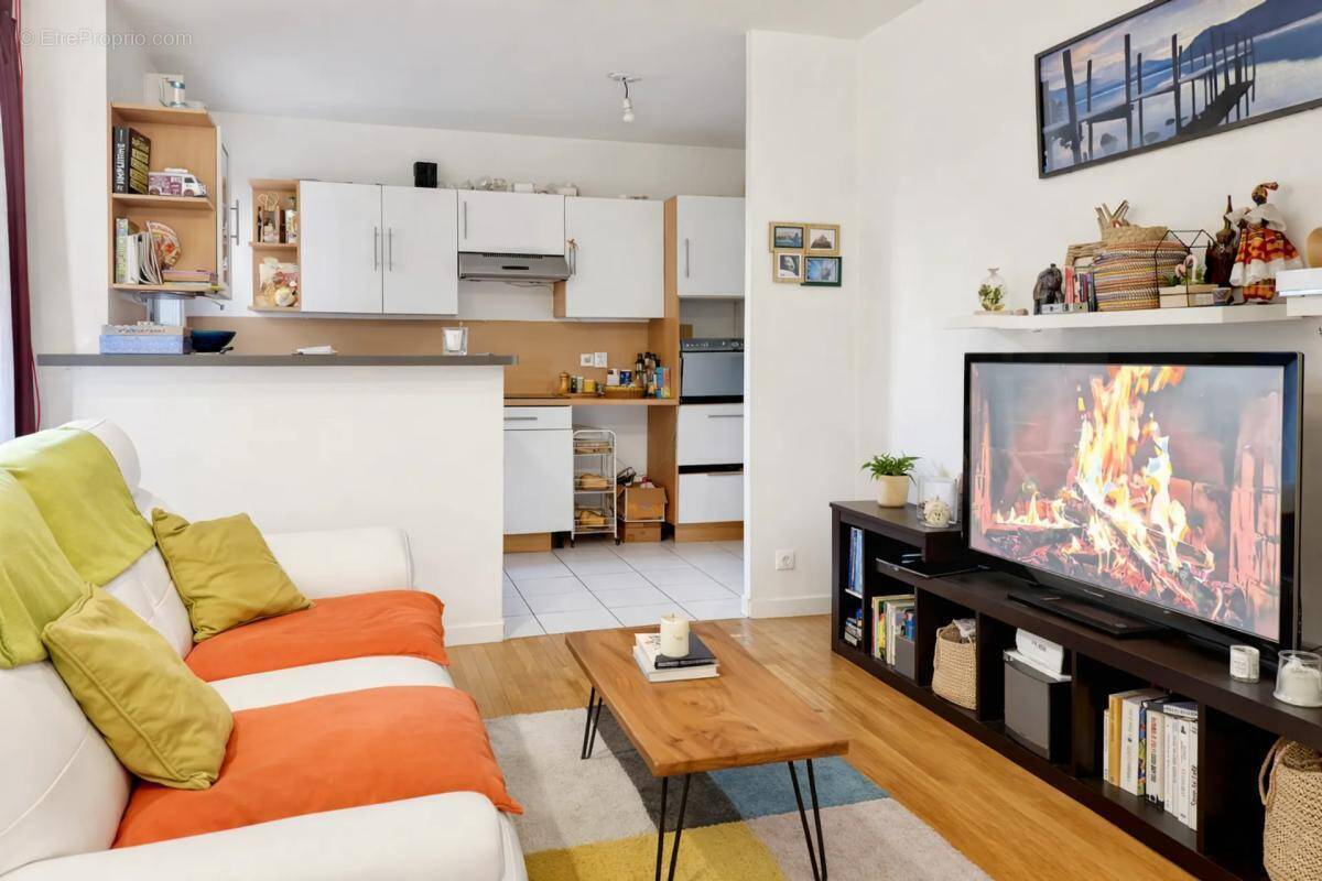Appartement à SAINT-OUEN-L'AUMONE