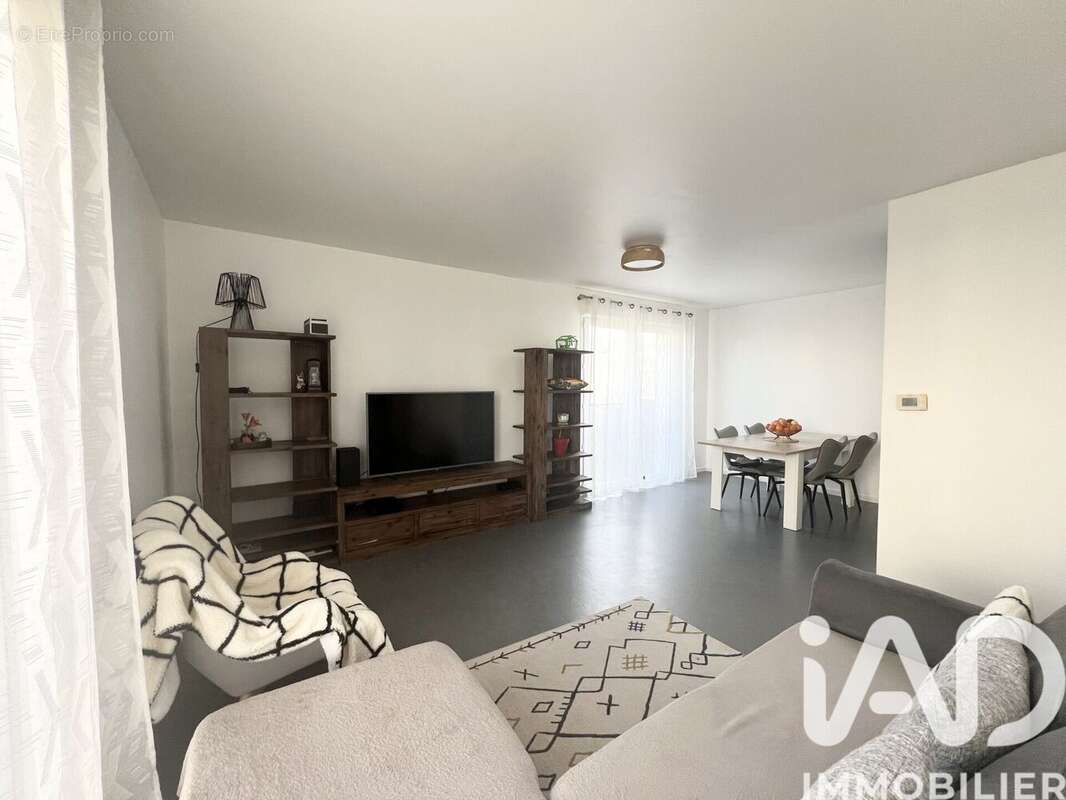 Photo 2 - Appartement à TRAPPES