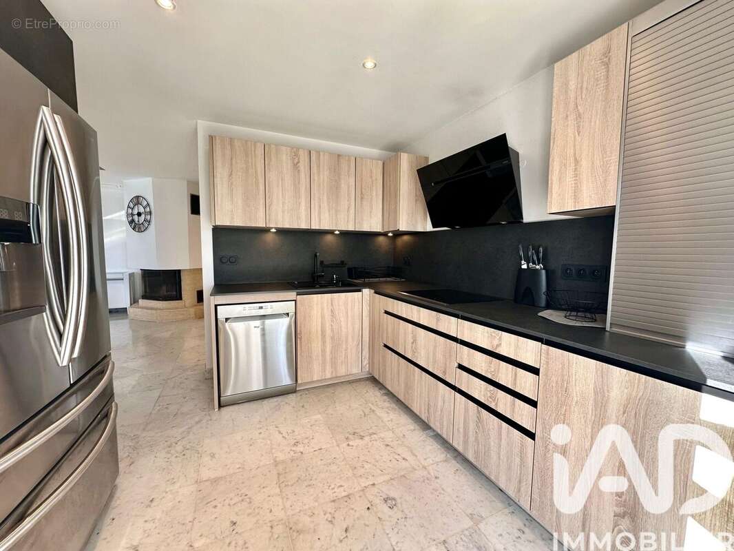 Photo 7 - Maison à ROQUEBRUNE-SUR-ARGENS