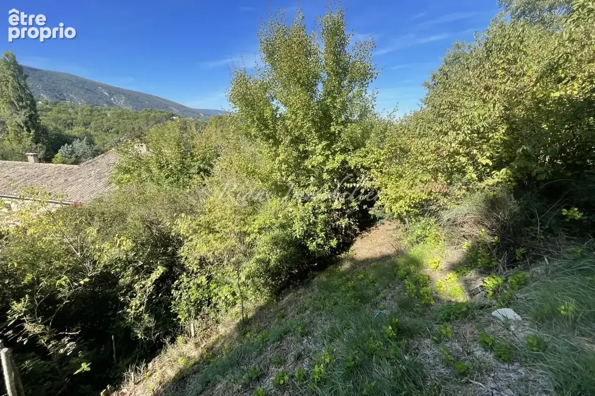 Photo Terrain à Bonnieux au prix de 161 250€