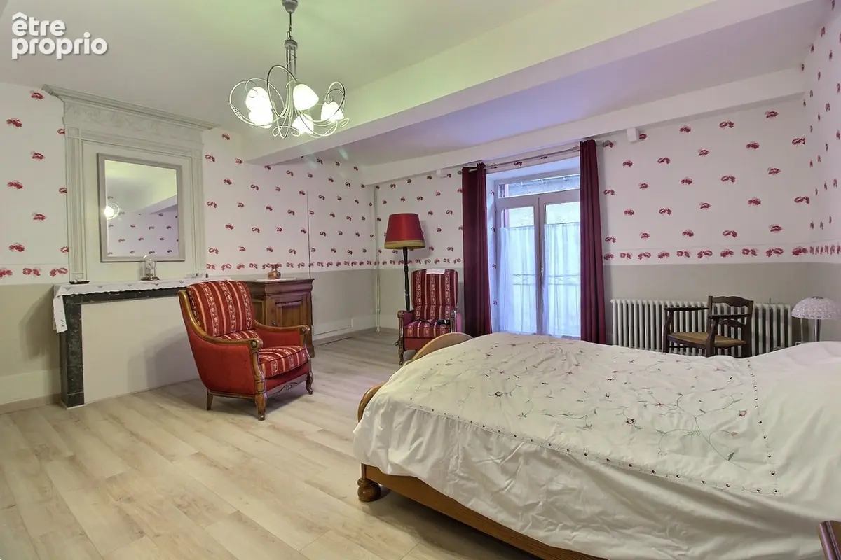 ST GENGOUX, maison de village 150 m² - photo 6