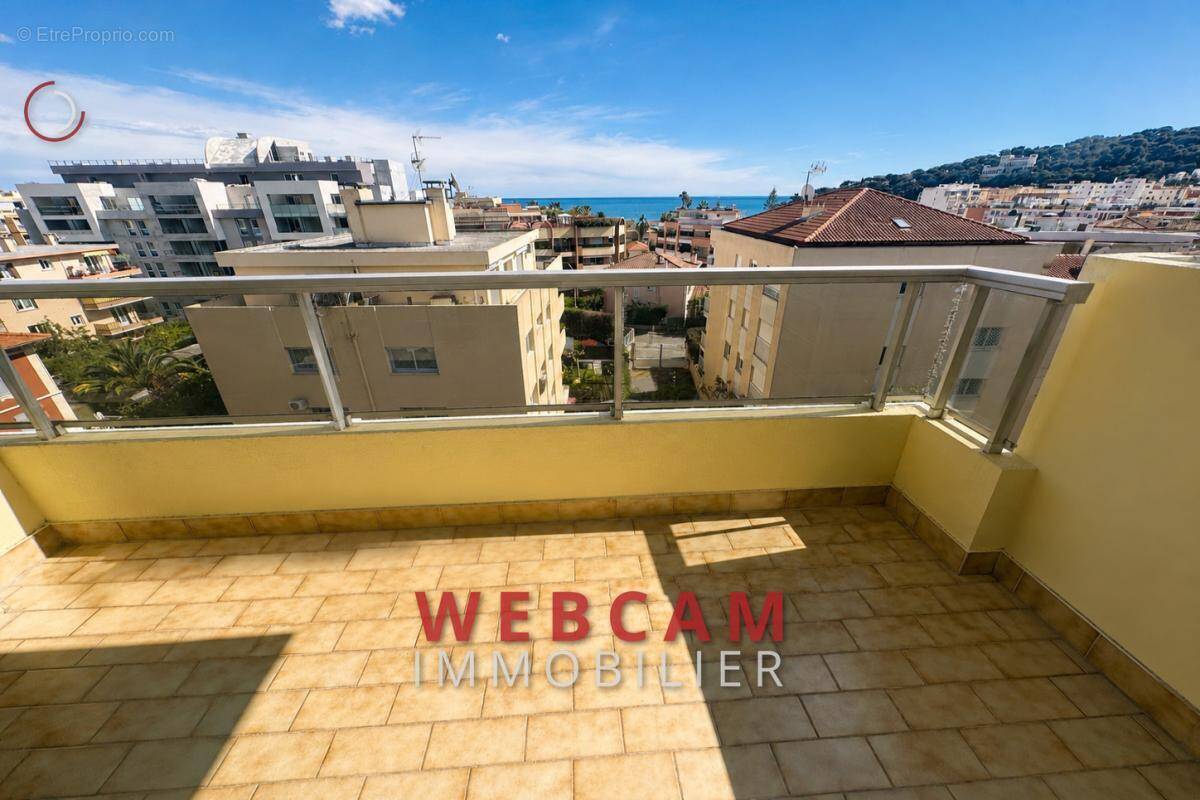 Appartement à ROQUEBRUNE-CAP-MARTIN