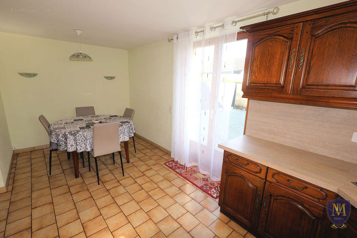 Attenschwiller au calme maison  avec possibilité bi-famille de 174 m2 sur 6,78 ares - photo 4