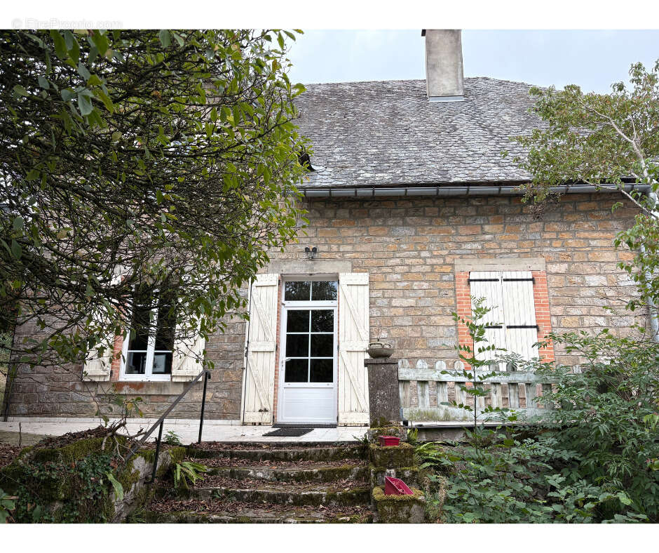 Grande maison traditionnelle au cœur de la Montagne Noire - photo 8