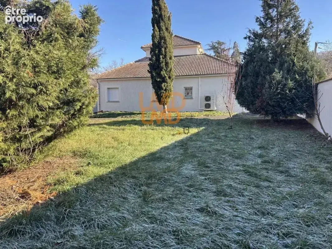 Villa à Mirefleurs avec Équipements Modernes - photo 8