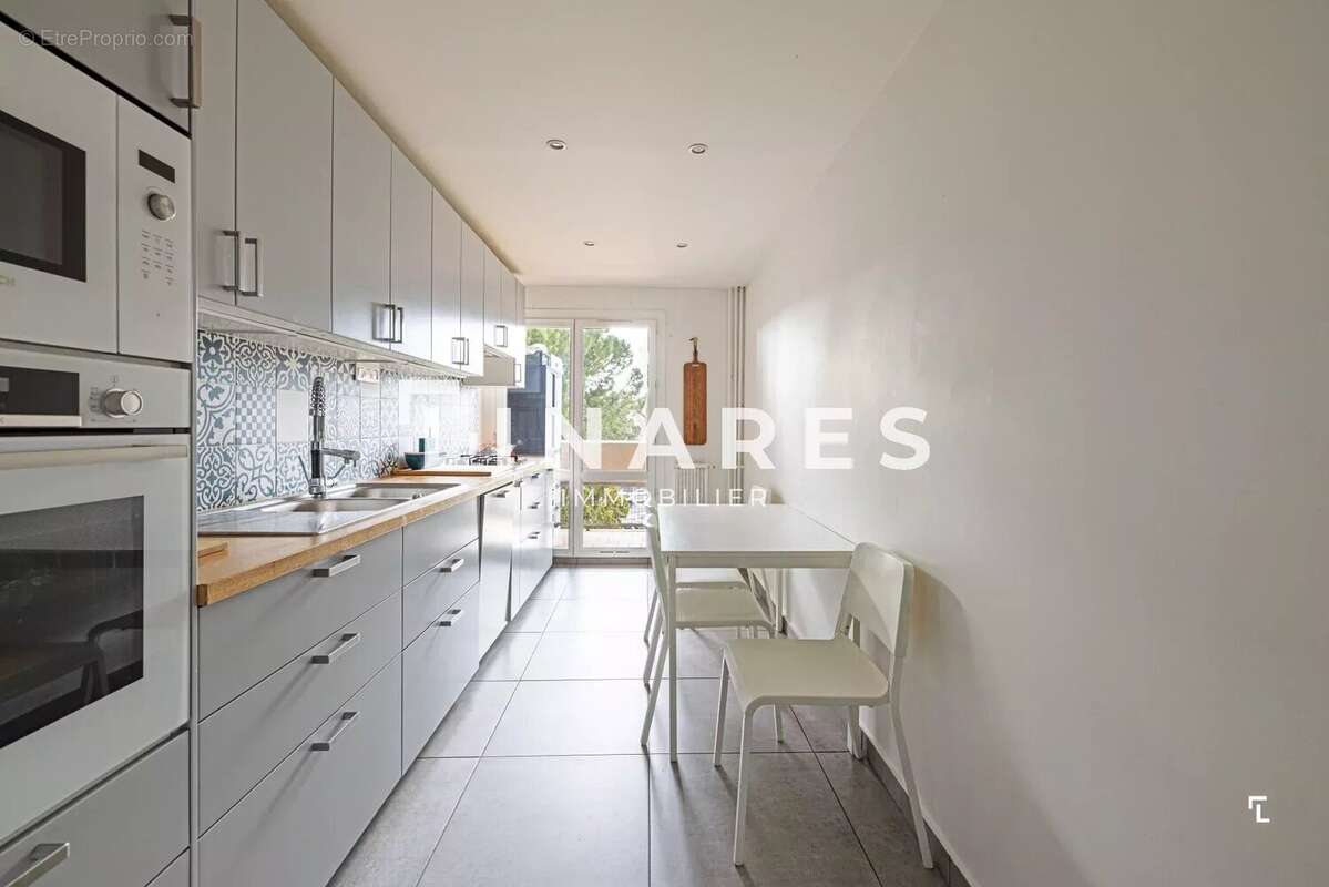 Appartement à MARSEILLE-12E