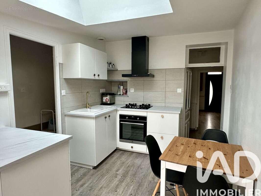 Maison 91 m² à Boussay  - photo 6