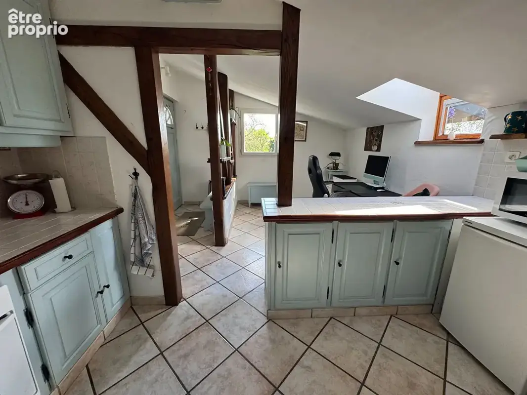Maison Individuelle avec Vue Magnifique, Grande Terrasse Couverte, Jardin et Garage - photo 7