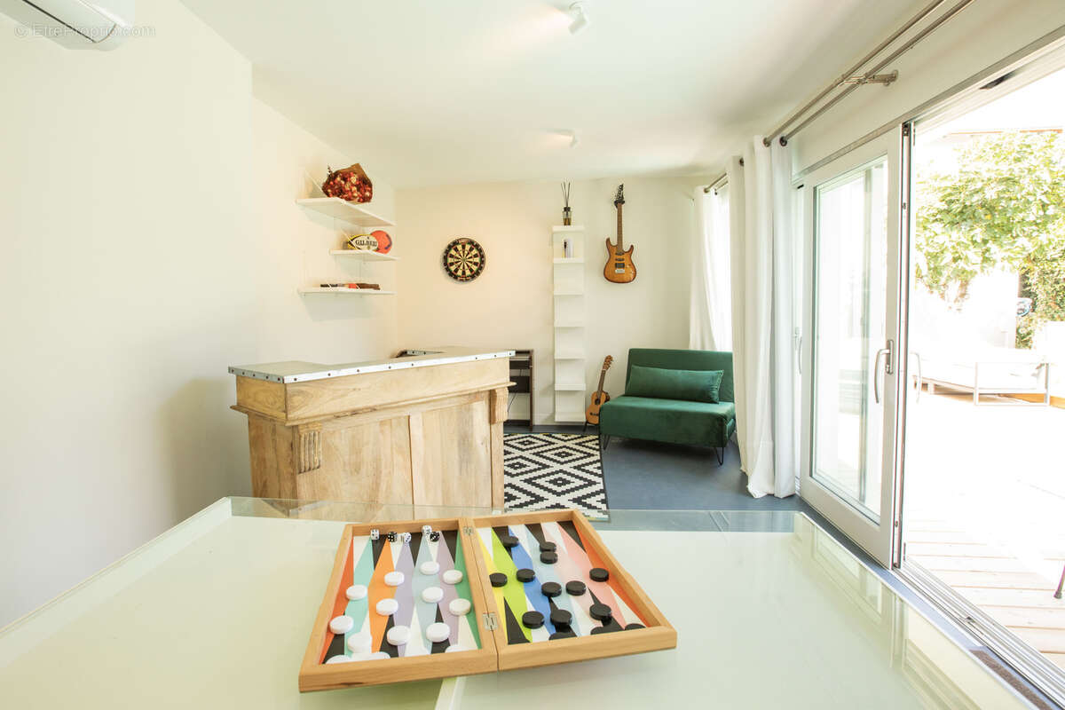 Maison à SAINT-PALAIS-SUR-MER