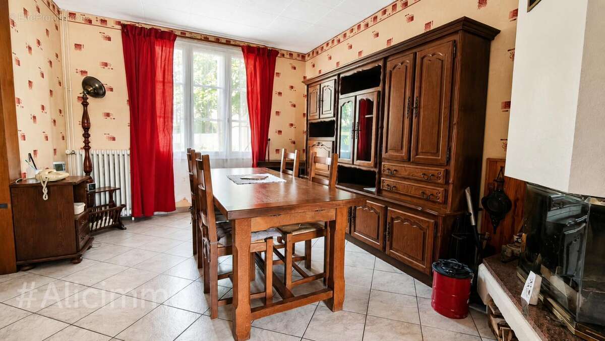 Maison Sezanne 7 pièce(s) 127 m2 - photo 4