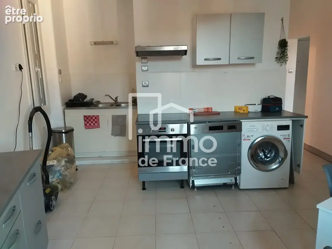 Ambérieu-en-Bugey : immeuble de rapport de 6 appartements et 1 local, à proximité immédiate de la gare - photo 17