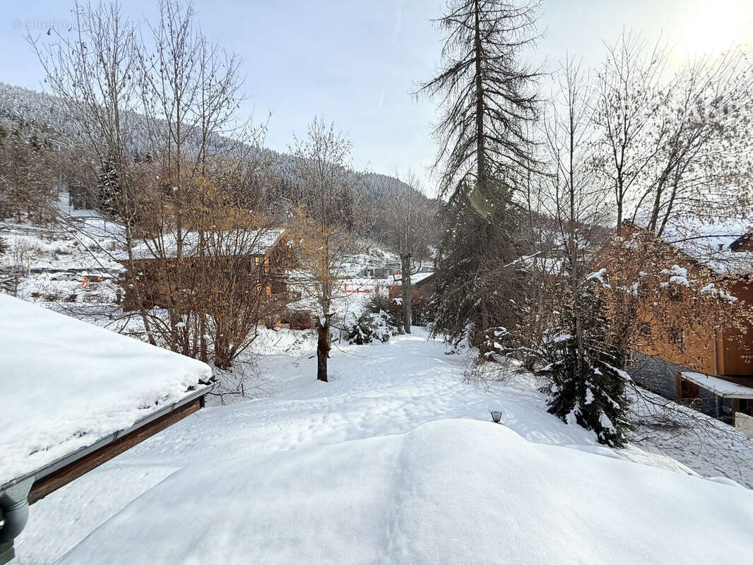 Vue Kedeuze et Areu - SUD  - Maison à CLUSES