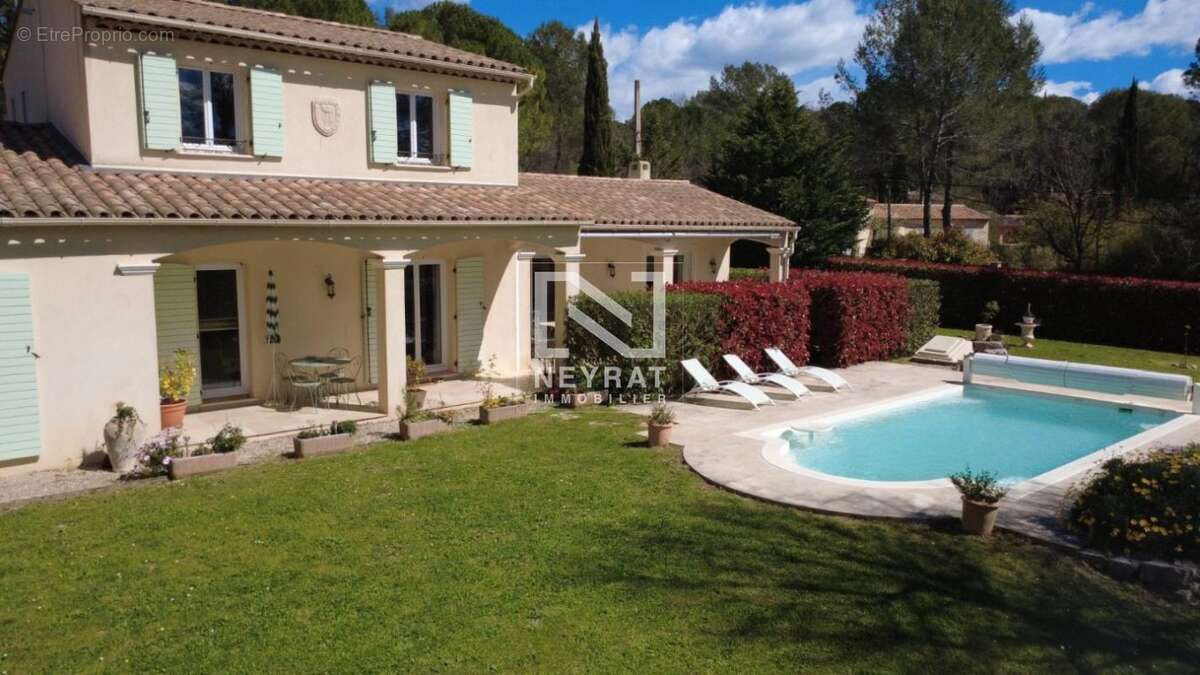 Maison à FAYENCE