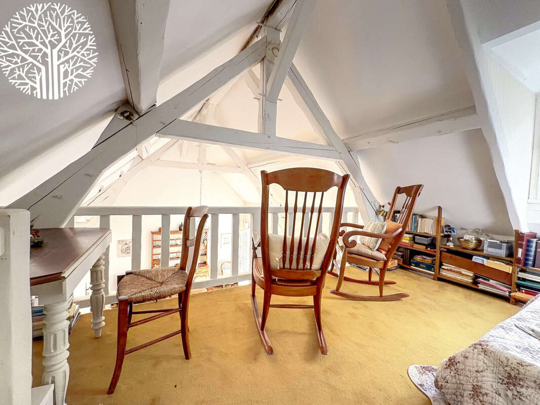 Maison à NOISY-SUR-ECOLE