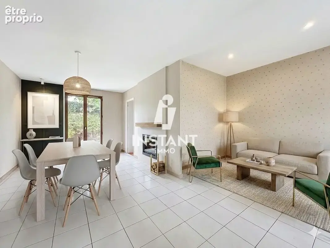 Maison 130 m² à Linas  - photo 2