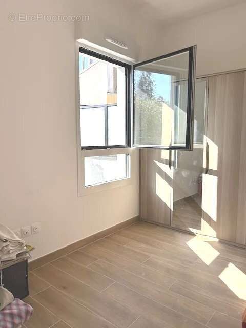Appartement à LE PERREUX-SUR-MARNE