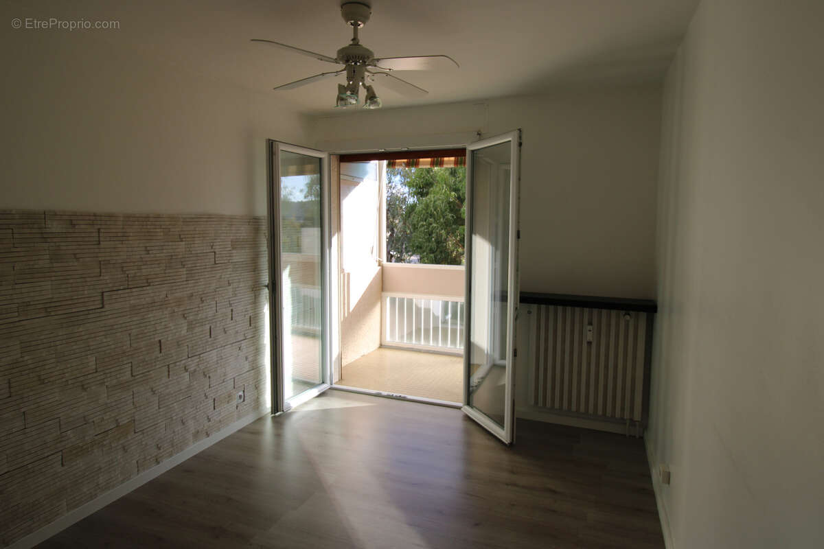 Appartement à HYERES