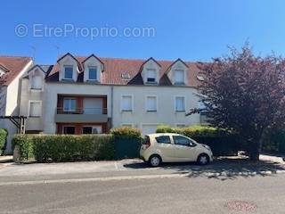 Appartement à EPERNON