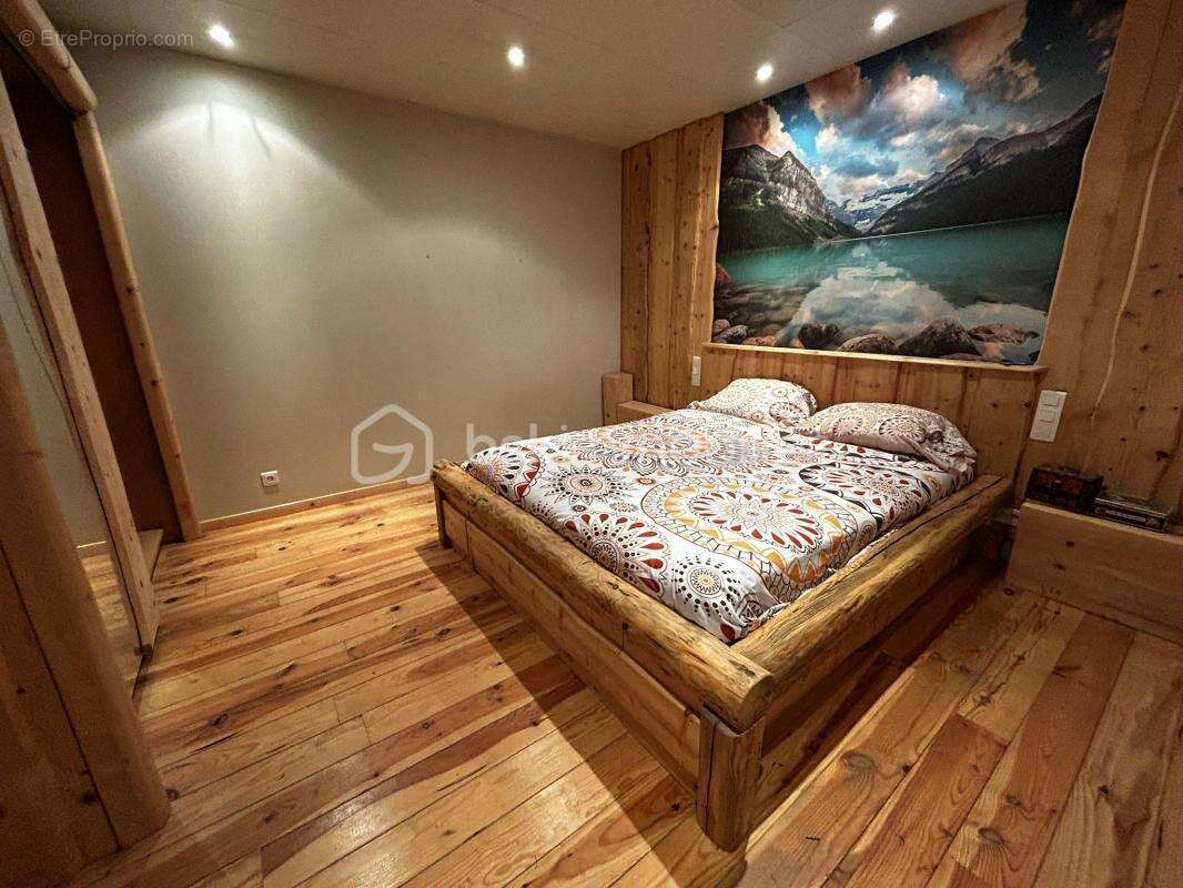 Maison à SAINT-BEAUZELY