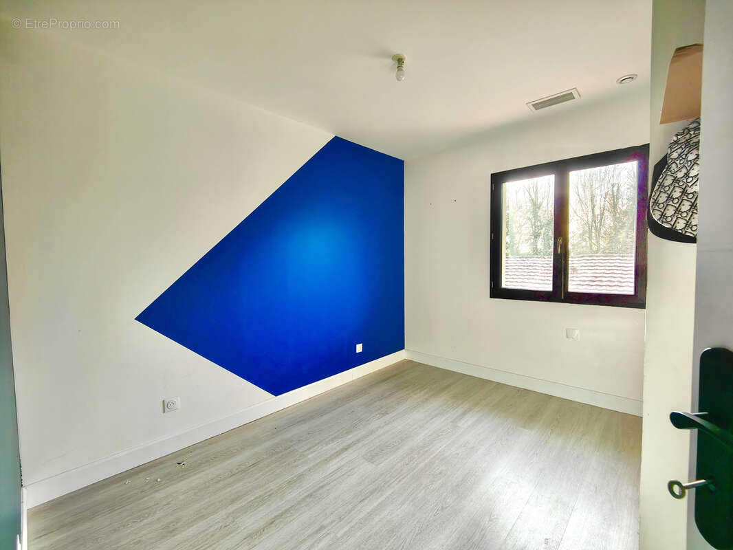 Maison à VERSAILLEUX