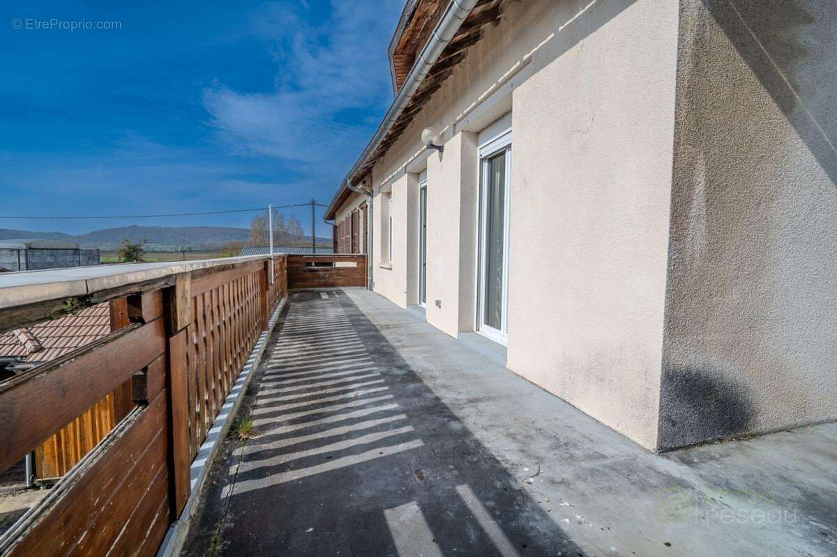 Maison à FRESNES-EN-WOEVRE