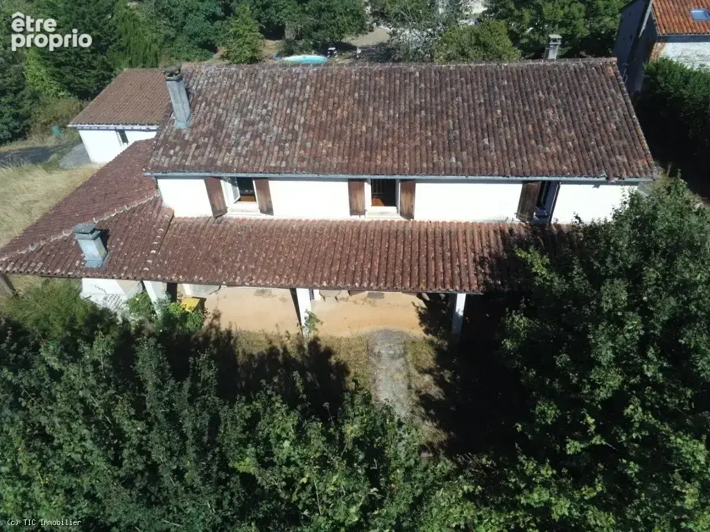 Ancienne Maison au Calme à 9km de Nanteuil-en-Vallée - photo 2