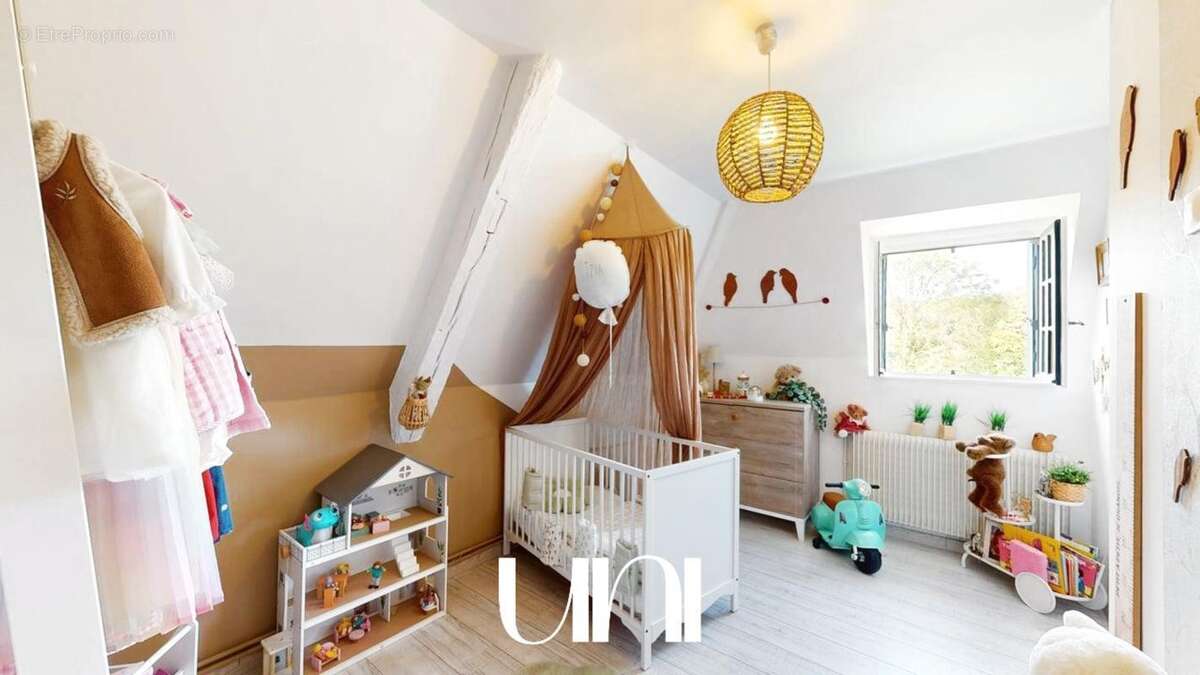 Maison 245 m² à Fauguernon  - photo 32