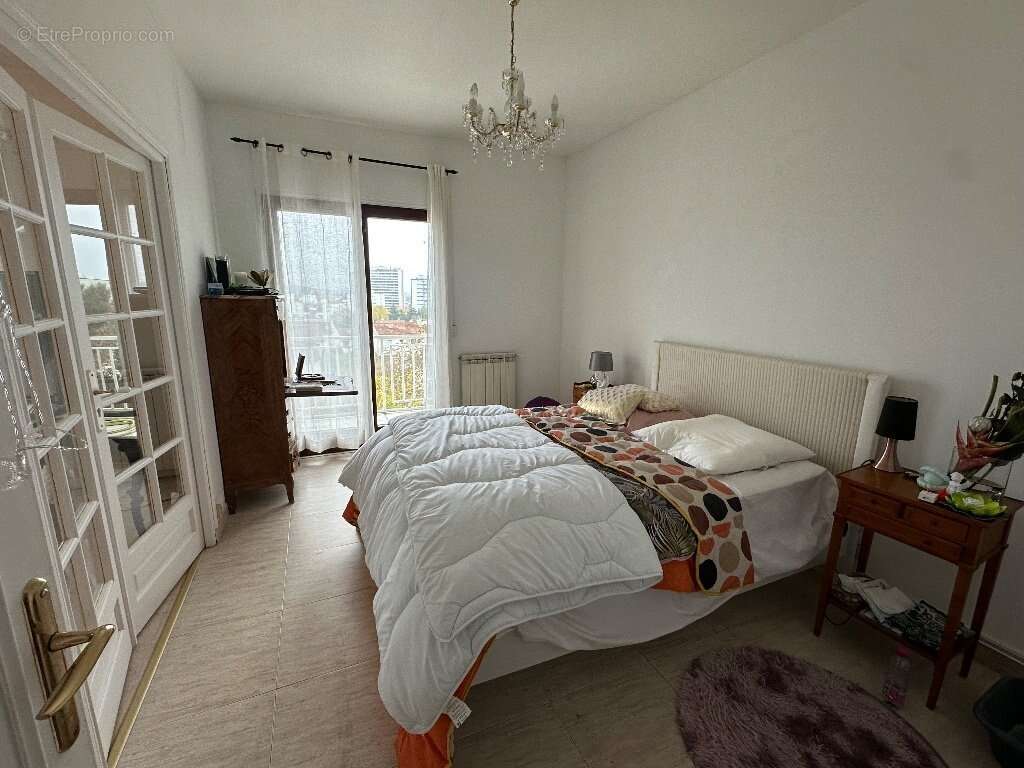 Appartement à FONTENAY-SOUS-BOIS