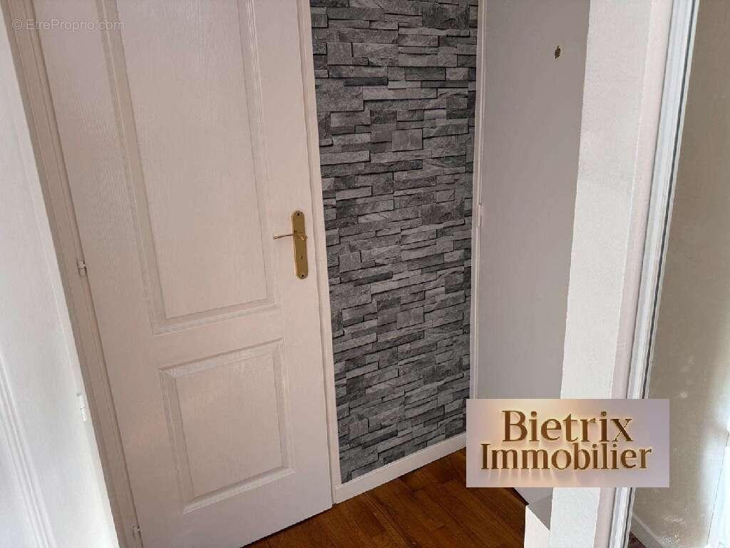 Commerce à L'ISLE-ADAM