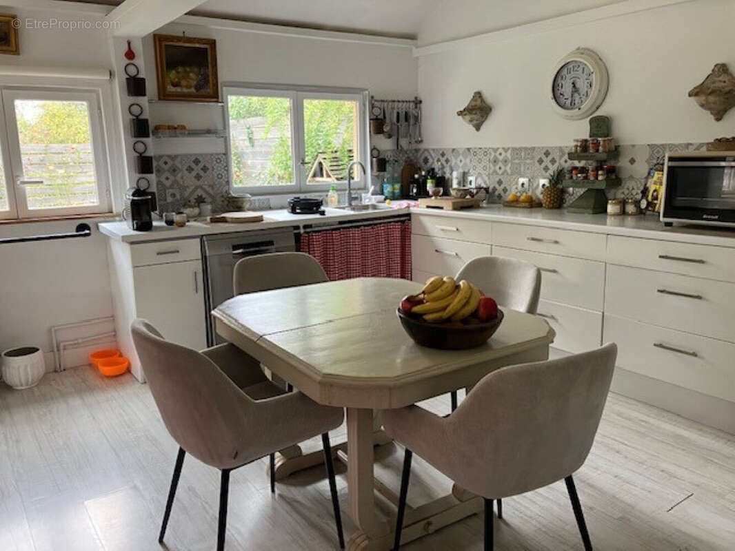 Maison à PONT-L'EVEQUE