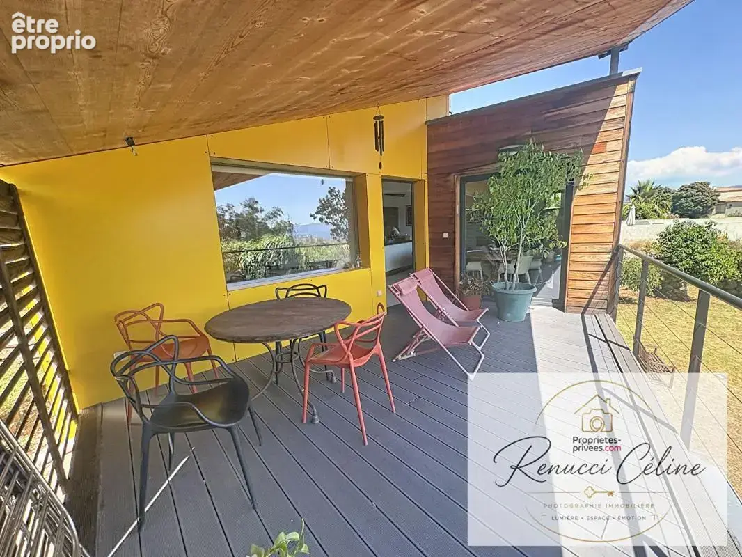 Maison d'architecte de type T4 de 184 m² à Ajaccio - photo 3