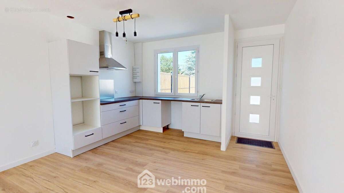 Cuisine ouverte - Maison à JARD-SUR-MER