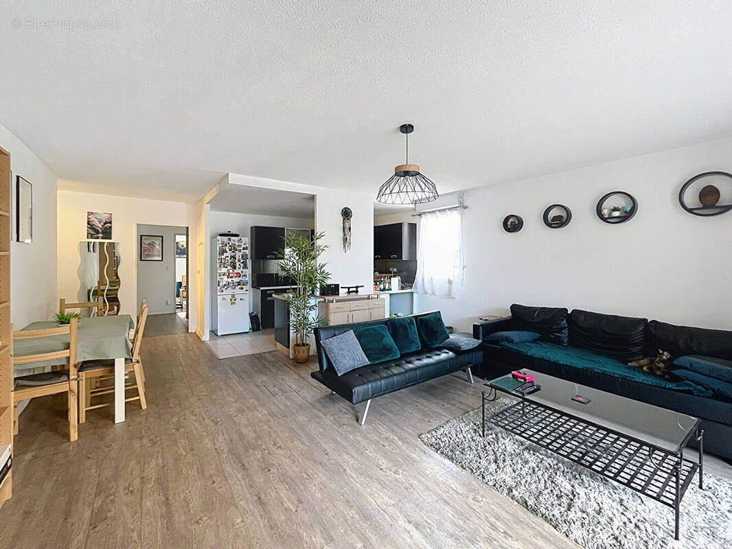 Appartement à MARSEILLE-14E