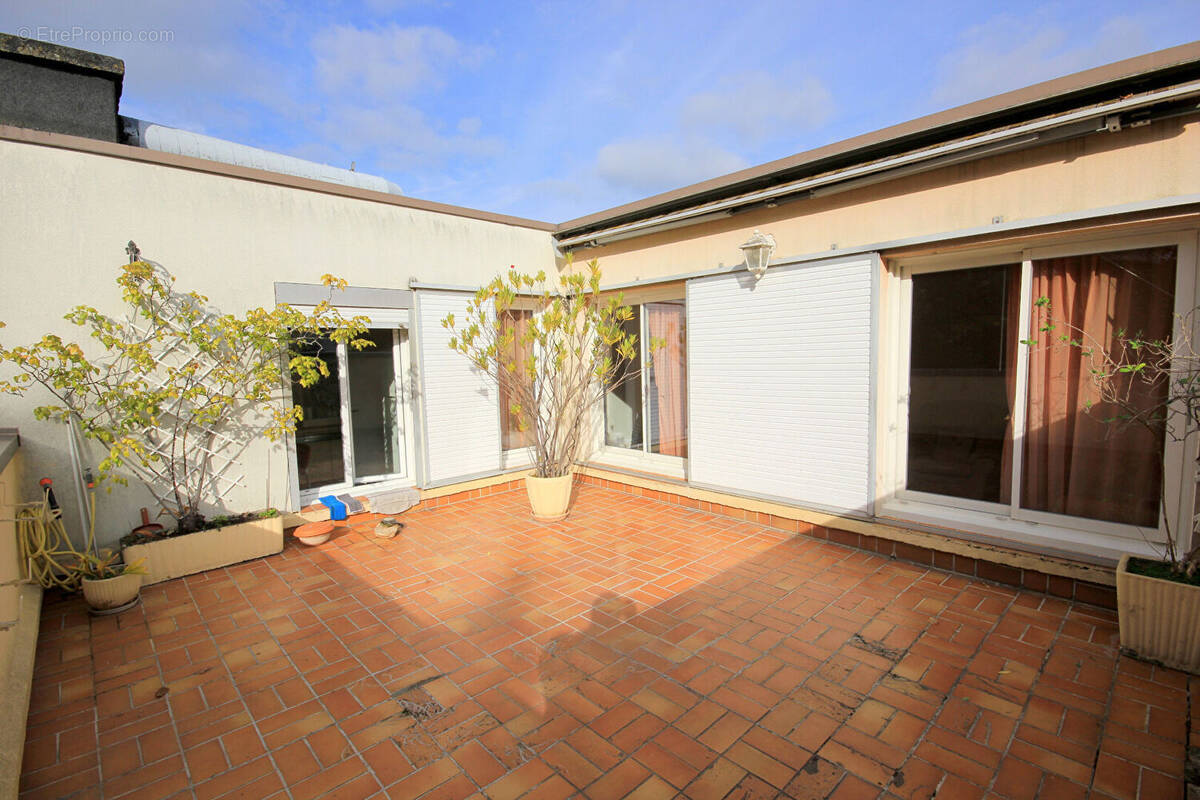 Appartement à MAUREPAS