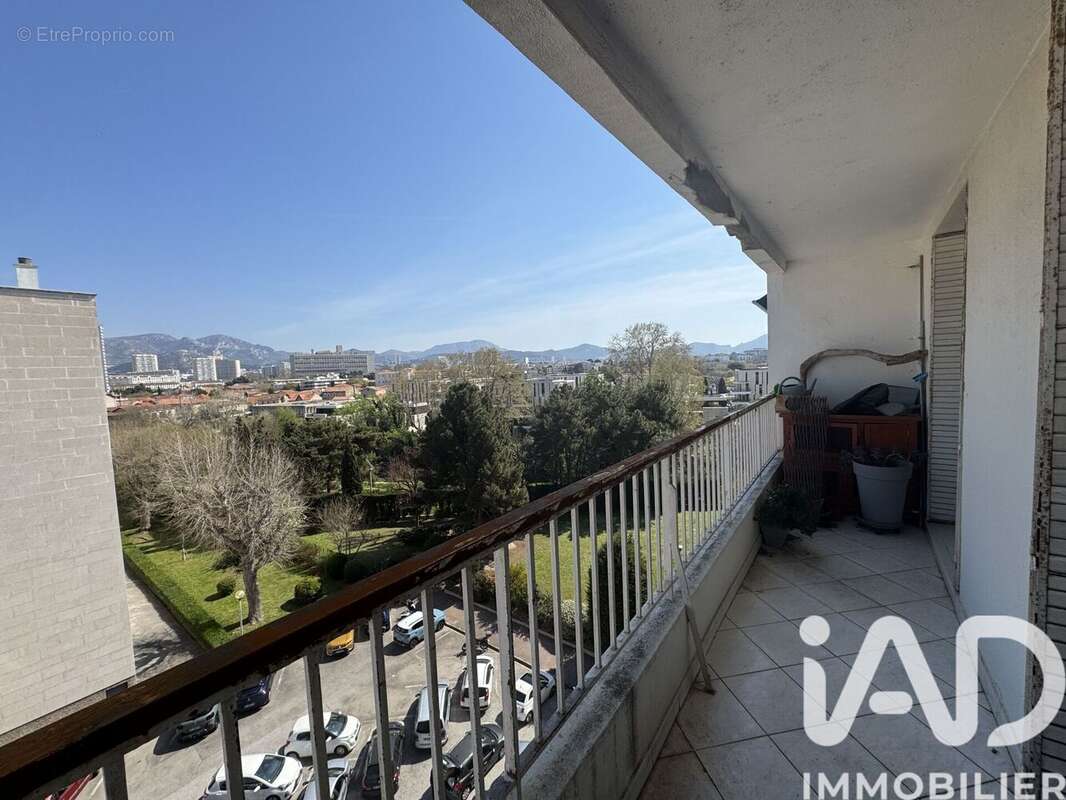 Photo 3 - Appartement à MARSEILLE-8E