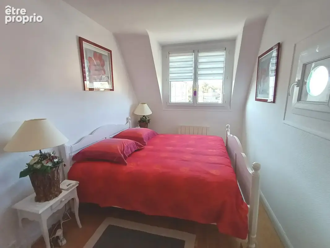 Bel Appartement au 2ème étage d'une Maison Bourgeoise - photo 7
