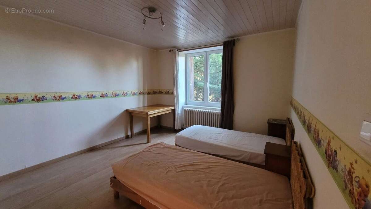 Appartement T3 avec balcon, garage et jardin privatif à Saint Agrève - photo 8