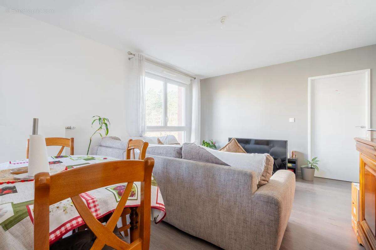 Appartement à NEUILLY-SUR-MARNE