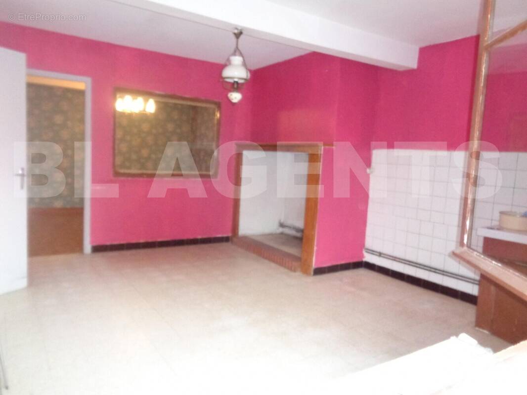 DSC03966 - Maison à LARRAZET