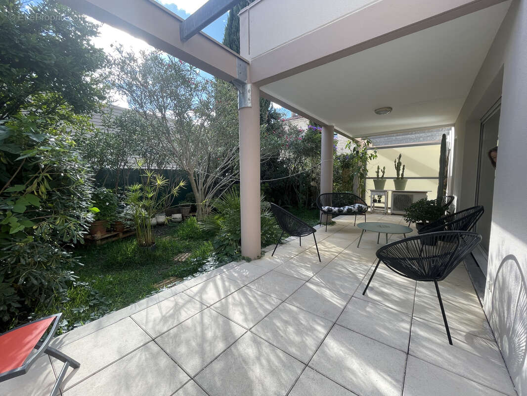 Appartement à NIMES